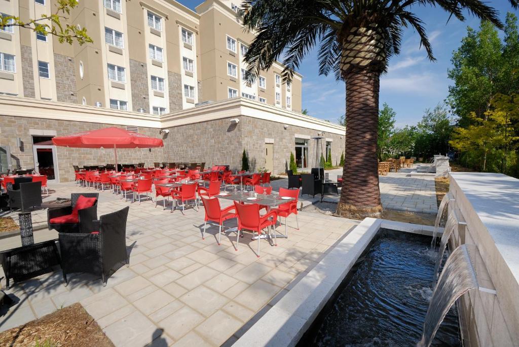 Imperia Hotel Et Suites Terrebonne Dış mekan fotoğraf