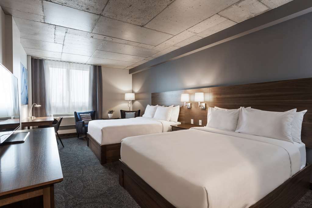Imperia Hotel Et Suites Terrebonne Oda fotoğraf