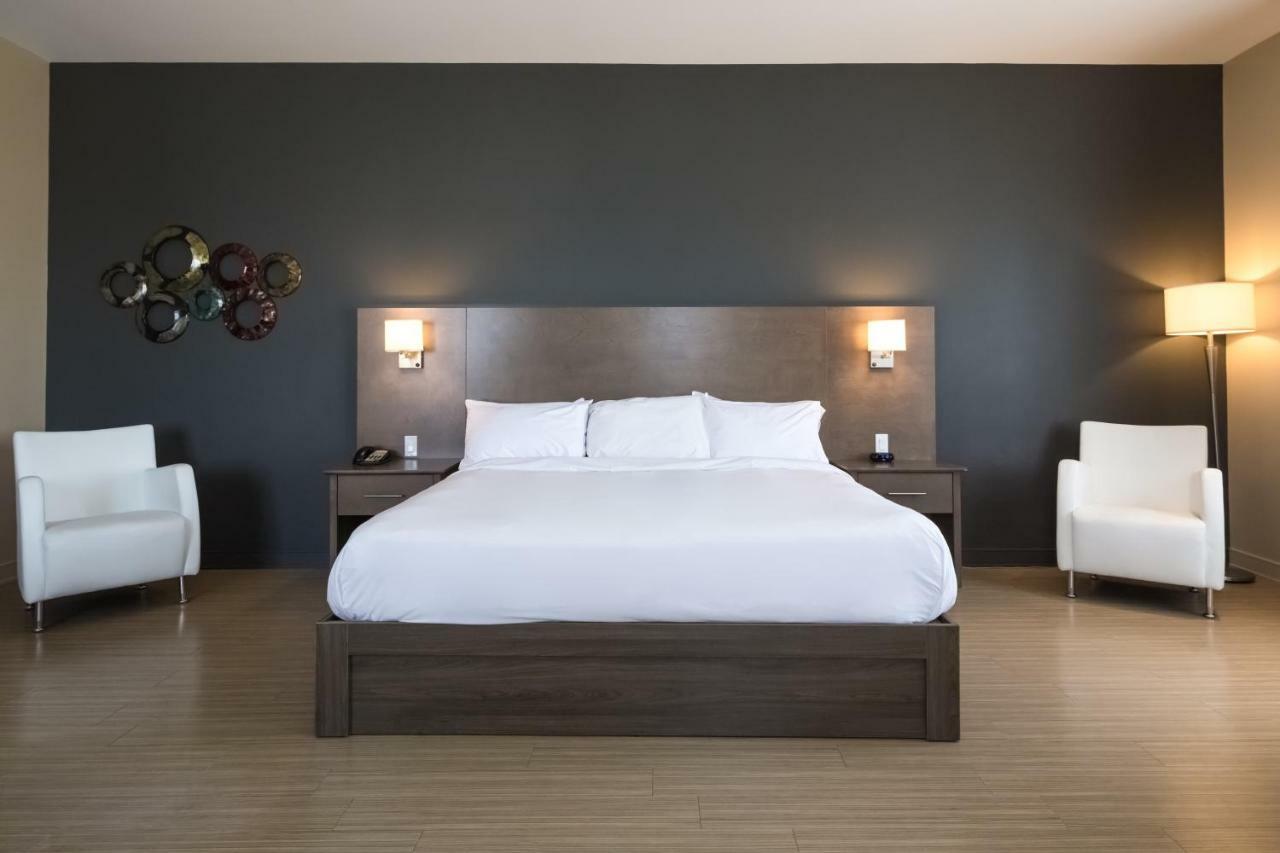 Imperia Hotel Et Suites Terrebonne Dış mekan fotoğraf