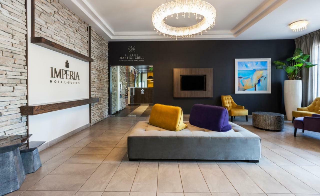 Imperia Hotel Et Suites Terrebonne Dış mekan fotoğraf